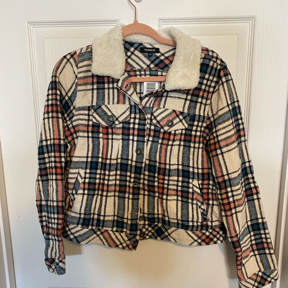 Torrid size 00x 10 M/L Trucker Jacket - Sherpa Trim Plaid - Picture 6 of 8